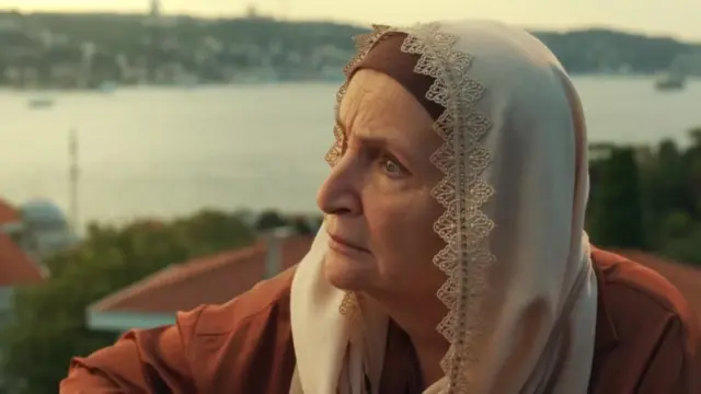 Кадры из сериала Ночная сказка (2024)